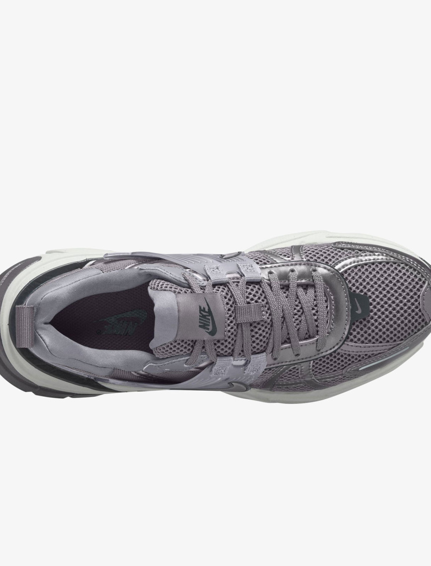 Nike V2K Run Kadın Gri Spor Ayakkabı Nike V2K Run Kadın Gri Spor Ayakkabı
