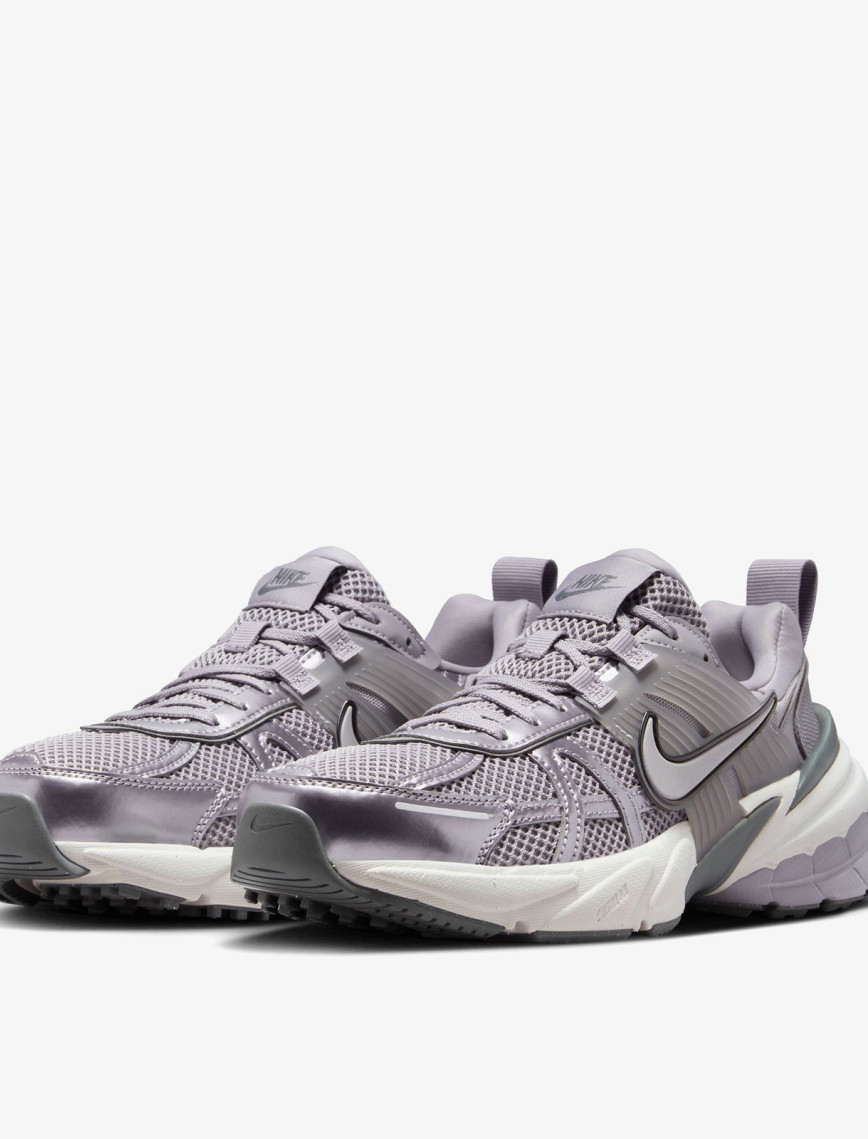 Nike V2K Run Kadın Gri Spor Ayakkabı Nike V2K Run Kadın Gri Spor Ayakkabı