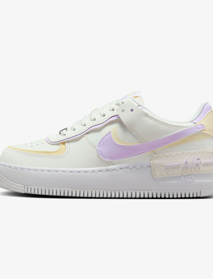 Nike Air Force 1 Shadow Kadın Beyaz Spor Ayakkabı Nike Air Force 1 Shadow Kadın Beyaz Spor Ayakkabı