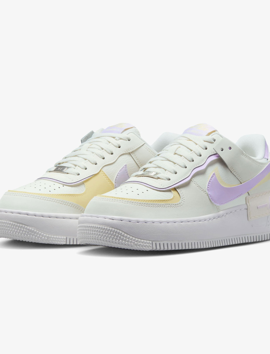 Nike Air Force 1 Shadow Kadın Beyaz Spor Ayakkabı Nike Air Force 1 Shadow Kadın Beyaz Spor Ayakkabı