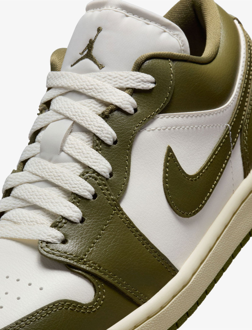 Jordan Air 1 Low Kadın Beyaz Spor Ayakkabı Jordan Air 1 Low Kadın Beyaz Spor Ayakkabı