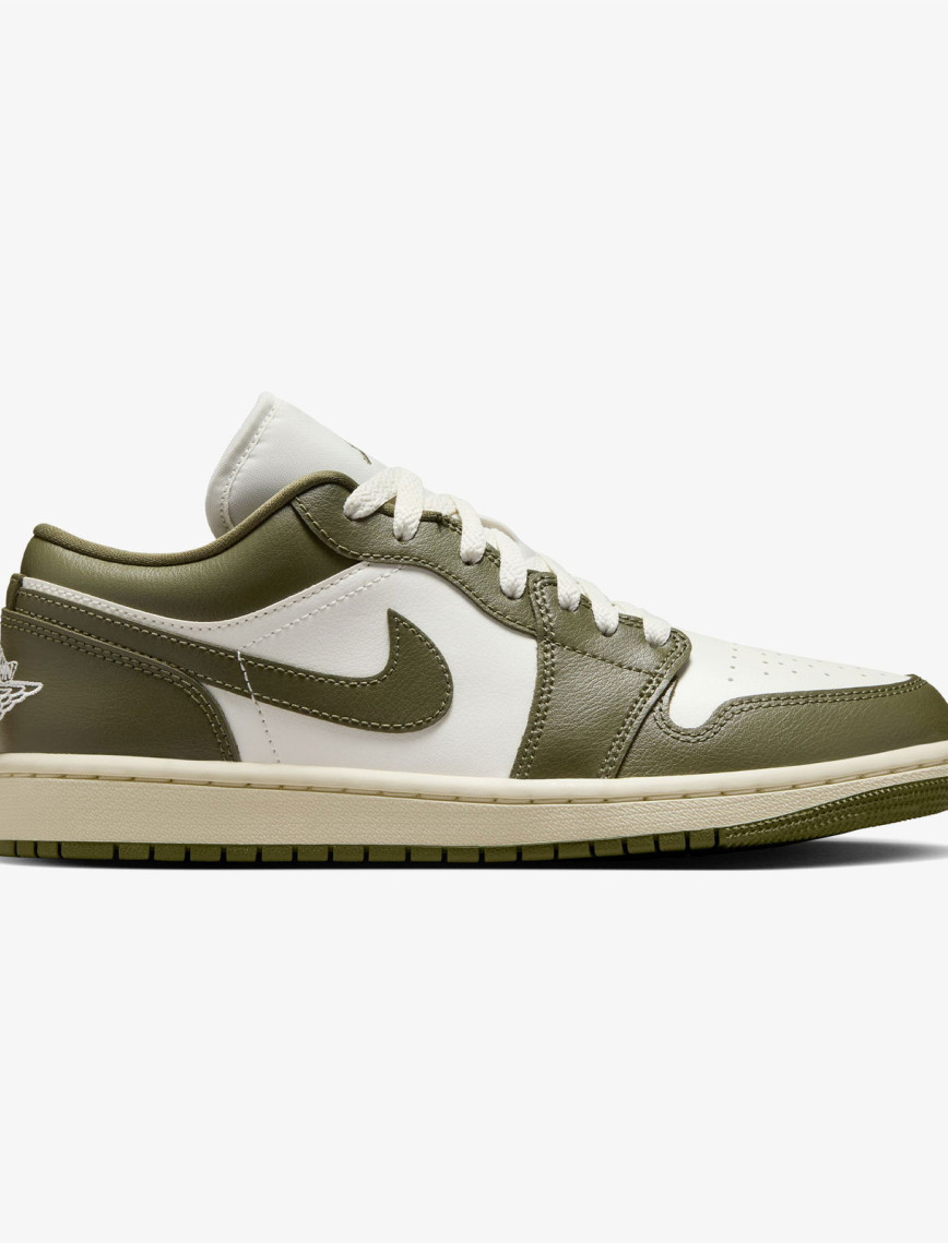 Jordan Air 1 Low Kadın Beyaz Spor Ayakkabı Jordan Air 1 Low Kadın Beyaz Spor Ayakkabı