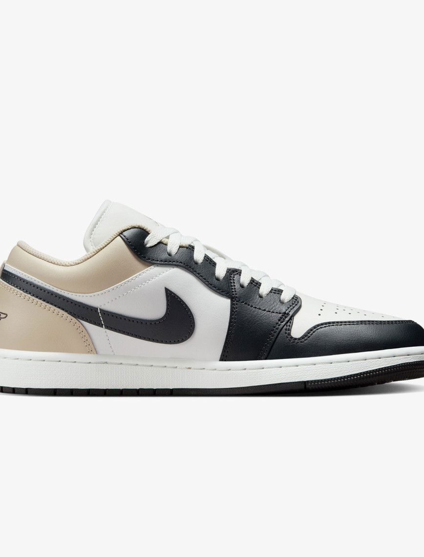 Jordan Air 1 Low Erkek Beyaz Spor Ayakkabı Jordan Air 1 Low Erkek Beyaz Spor Ayakkabı