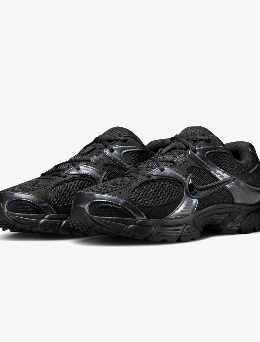 Nike V5 RNR Erkek Siyah Spor Ayakkabı Nike V5 RNR Erkek Siyah Spor Ayakkabı