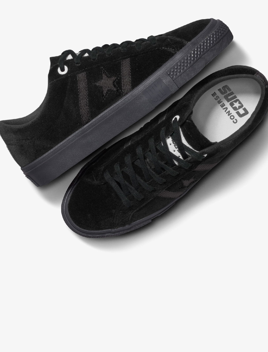 Converse Undefeated x Converse One Star Academy Erkek Siyah Sneaker Converse Undefeated x Converse One Star Academy Erkek Siyah Sneaker