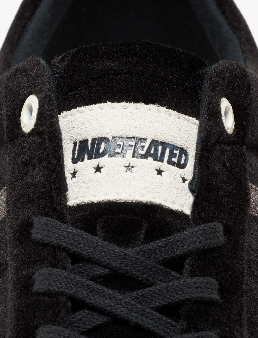 Converse Undefeated x Converse One Star Academy Erkek Siyah Sneaker Converse Undefeated x Converse One Star Academy Erkek Siyah Sneaker