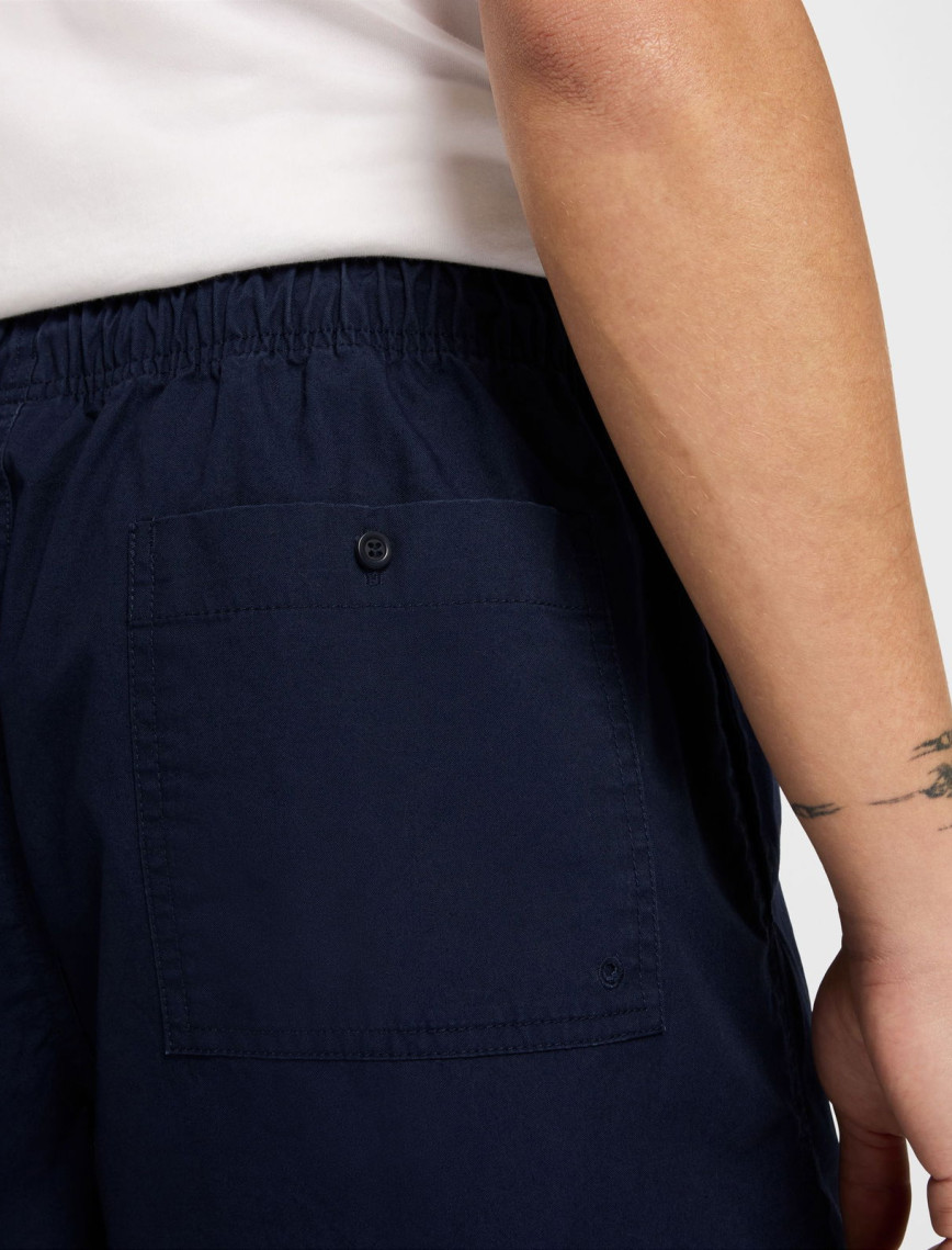 Nike Club Flow Erkek Mavi Şort Nike Club Flow Erkek Mavi Şort