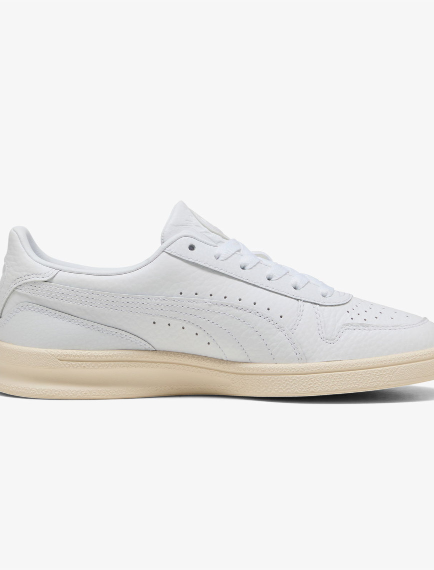 Puma indoor Jer-She Wns Kadın Beyaz Spor Ayakkabı Puma indoor Jer-She Wns Kadın Beyaz Spor Ayakkabı