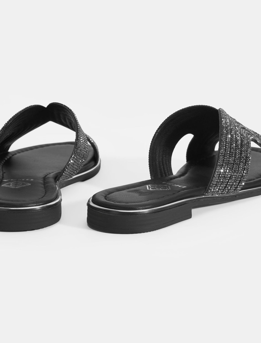 Kadın Siyah Taş Detaylı Deri Terlik Kadın Siyah Taş Detaylı Deri Terlik