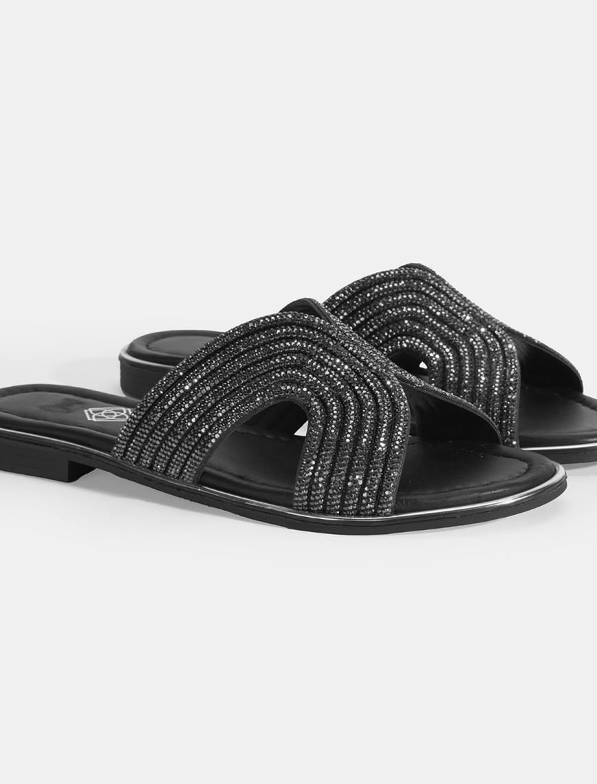 Kadın Siyah Taş Detaylı Deri Terlik Kadın Siyah Taş Detaylı Deri Terlik