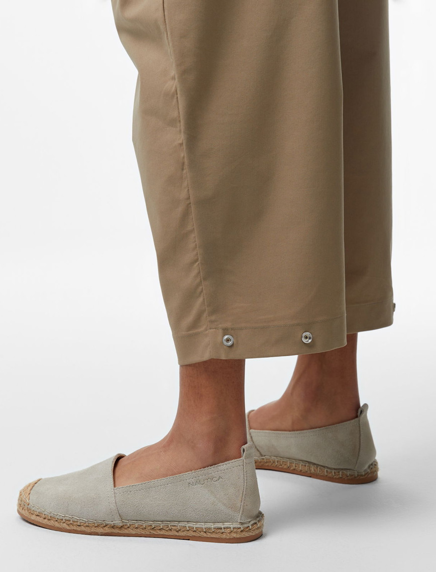 Nautica Kadın Kahverengi Regular Fit Pantolon Nautica Kadın Kahverengi Regular Fit Pantolon