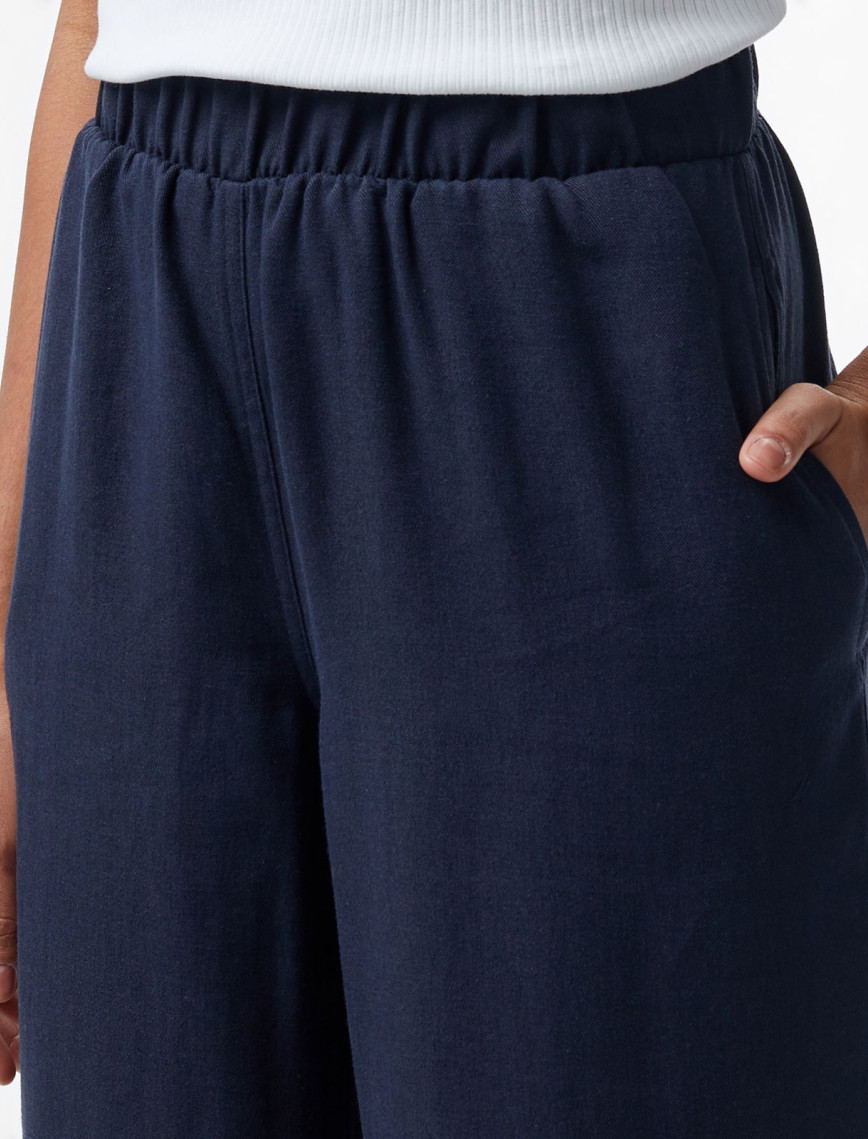 Nautica Kadın Lacivert Regular Fit Keten Karışımlı Pantolon Nautica Kadın Lacivert Regular Fit Keten Karışımlı Pantolon