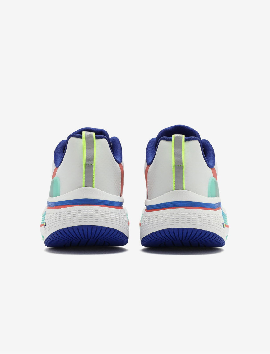 Skechers Go Run Elevate 2.0 Cardona Kadın Beyaz Koşu Ayakkabısı Skechers Go Run Elevate 2.0 Cardona Kadın Beyaz Koşu Ayakkabısı