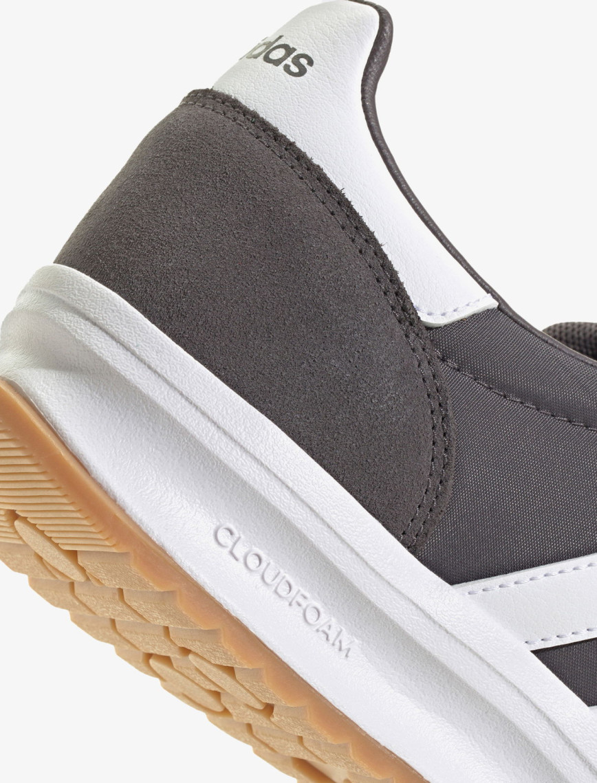 adidas Run 70S 2.0 Erkek Gri Koşu Ayakkabısı adidas Run 70S 2.0 Erkek Gri Koşu Ayakkabısı