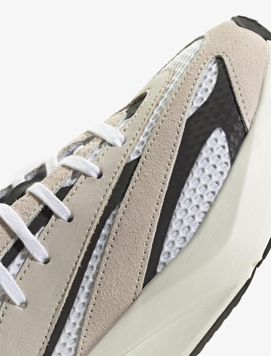 adidas Lightblaze Kadın Bej Koşu Ayakkabısı adidas Lightblaze Kadın Bej Koşu Ayakkabısı