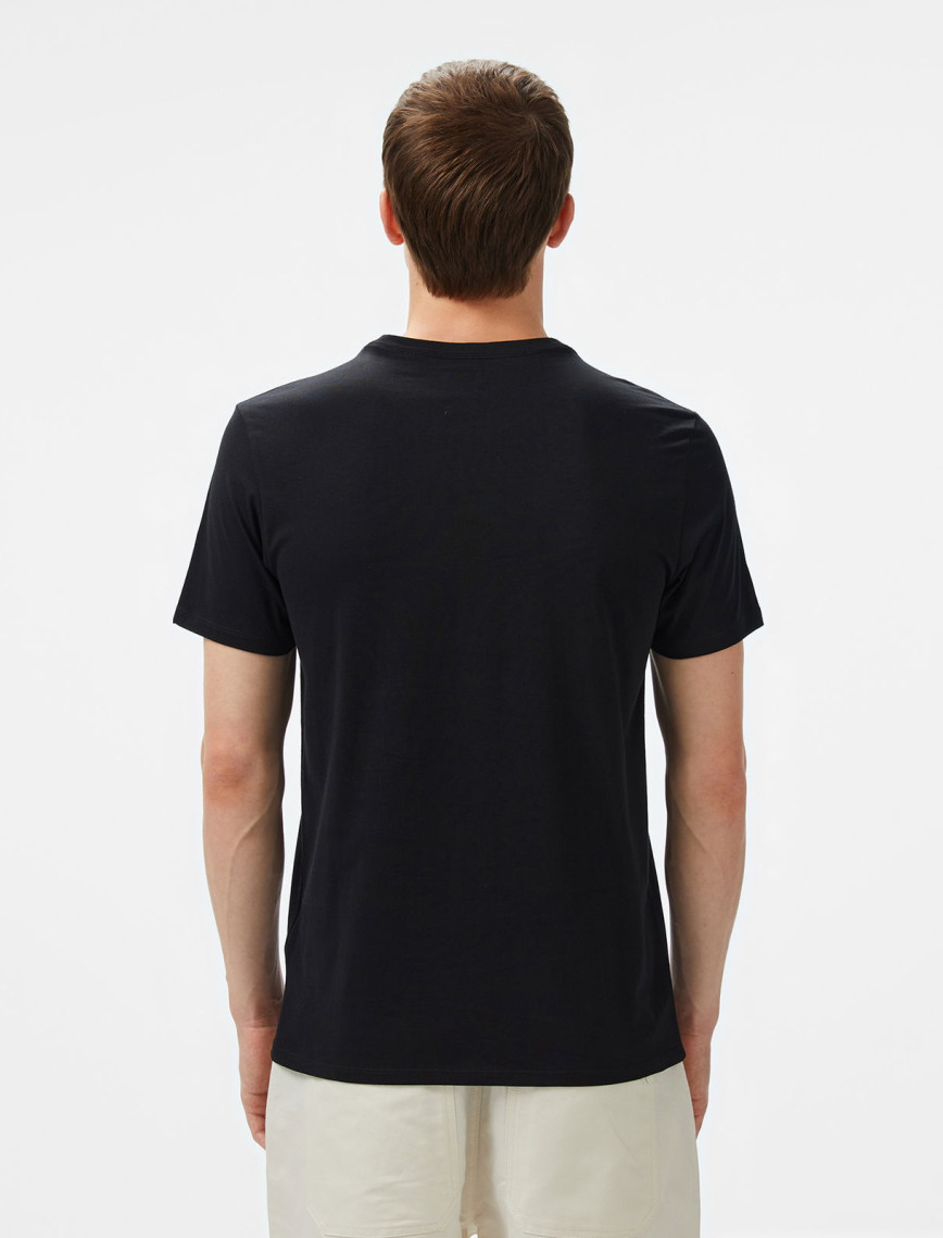 Guess Classic Erkek Siyah T-Shirt Guess Classic Erkek Siyah T-Shirt