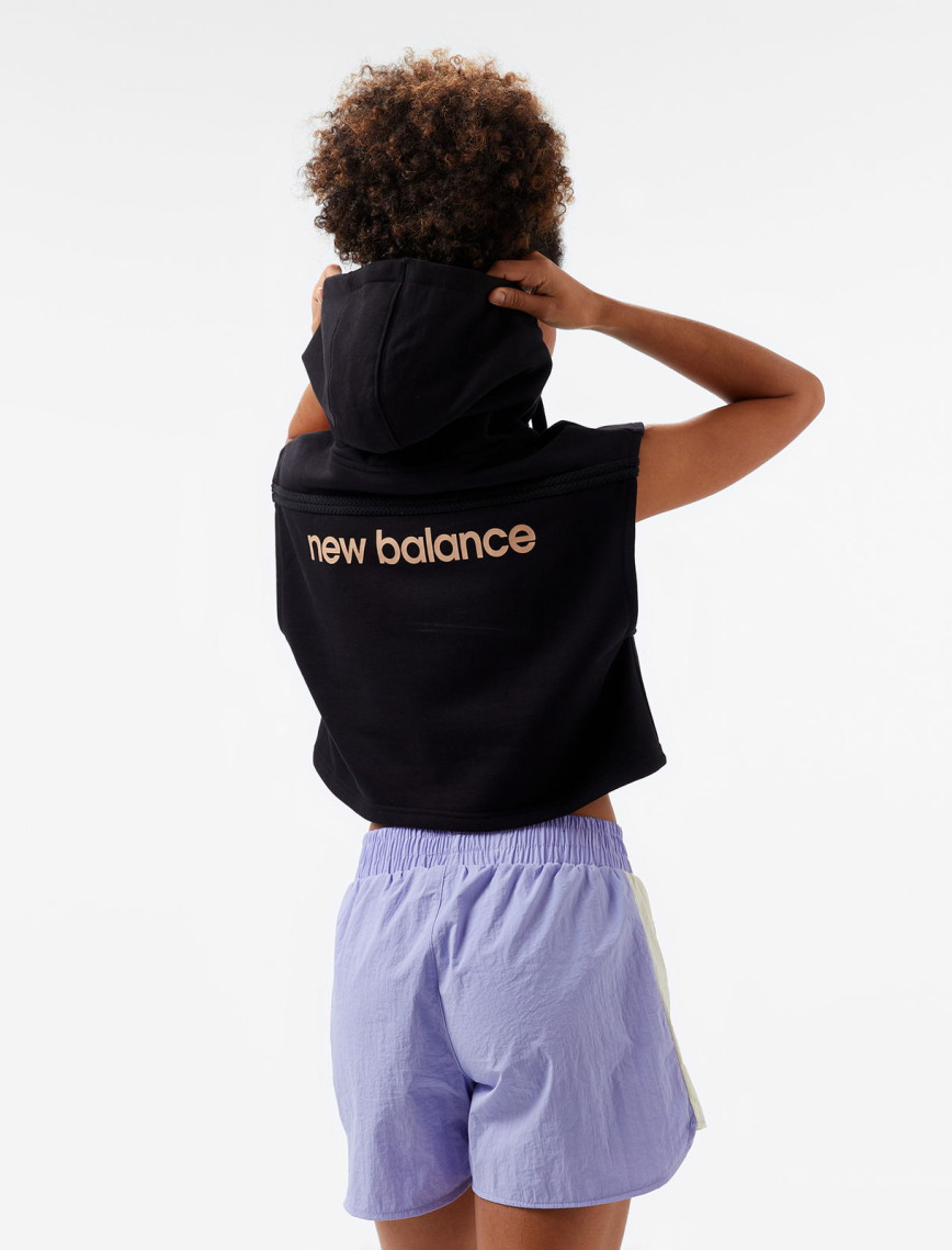 New Balance Lifestyle Kadın Siyah Sweatshirt New Balance Lifestyle Kadın Siyah Sweatshirt