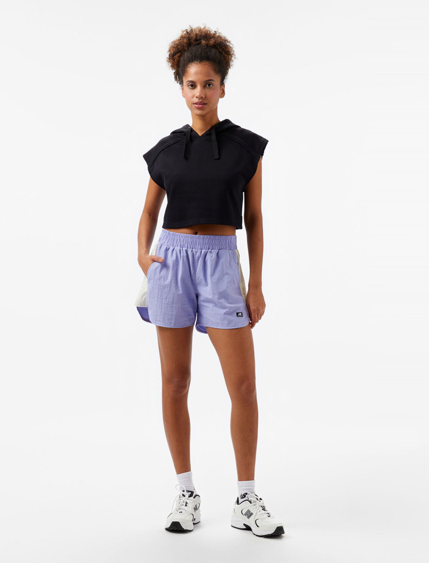 New Balance Lifestyle Kadın Siyah Sweatshirt New Balance Lifestyle Kadın Siyah Sweatshirt