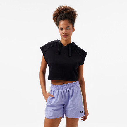 New Balance Lifestyle Kadın Siyah Sweatshirt New Balance Lifestyle Kadın Siyah Sweatshirt