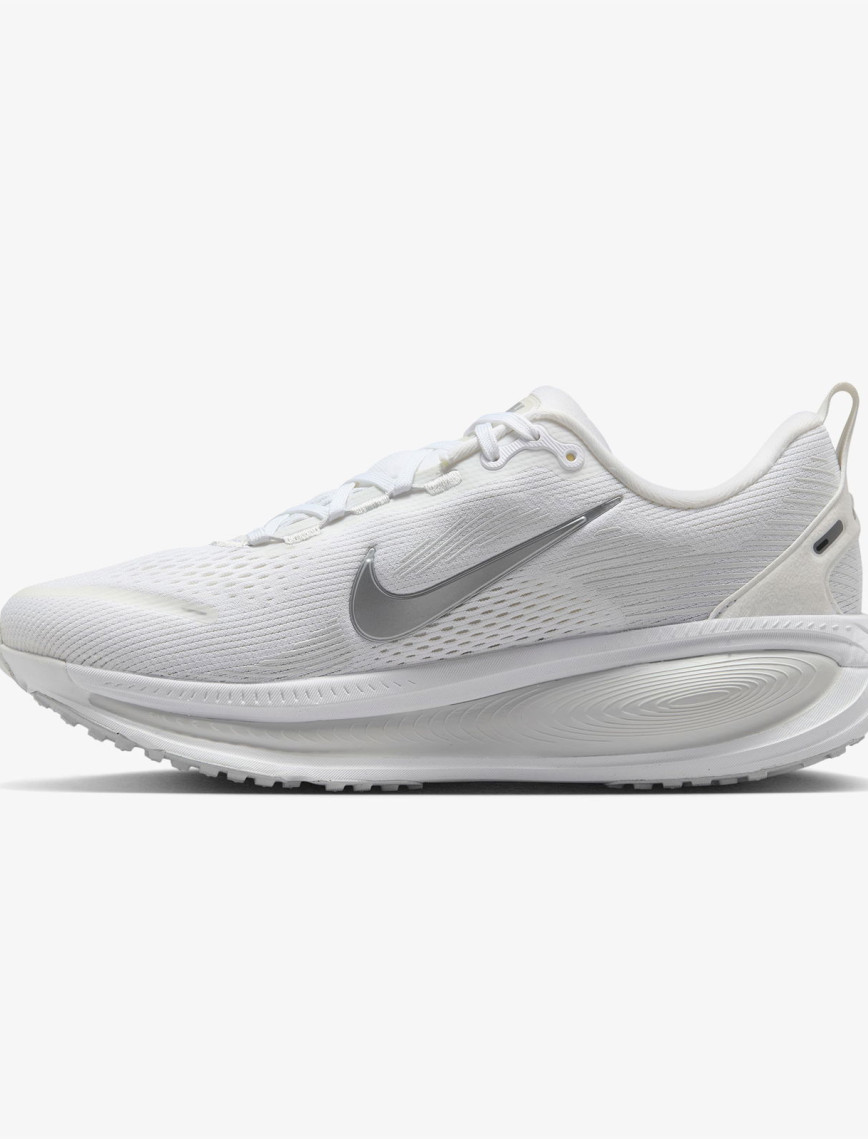 Nike Vomero 18 Kadın Beyaz Koşu Ayakkabısı Nike Vomero 18 Kadın Beyaz Koşu Ayakkabısı