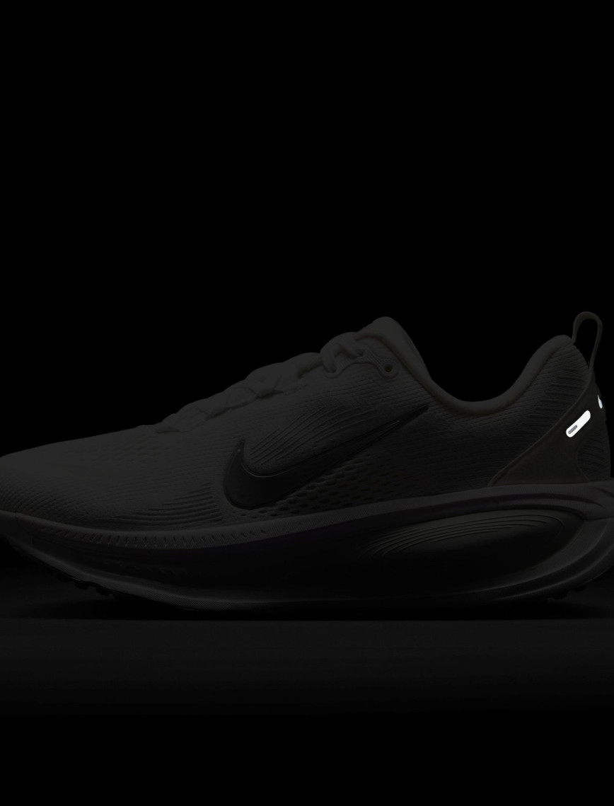 Nike Vomero 18 Kadın Beyaz Koşu Ayakkabısı Nike Vomero 18 Kadın Beyaz Koşu Ayakkabısı