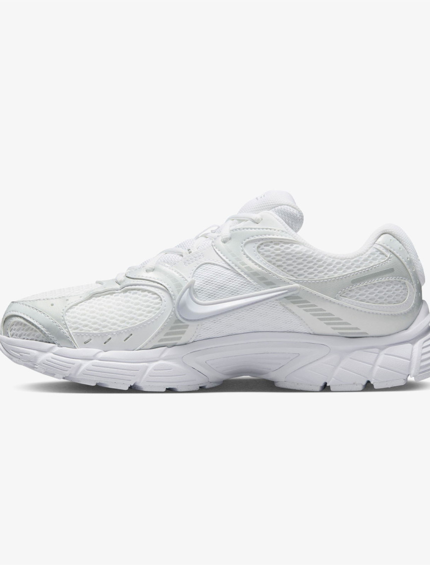 Nike V5 RNR Erkek Beyaz Spor Ayakkabı Nike V5 RNR Erkek Beyaz Spor Ayakkabı