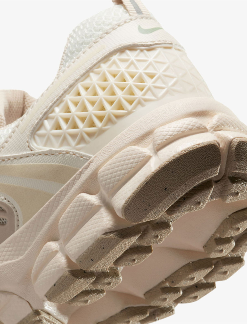 Nike Vomero 5 Genç Çocuk Bej Spor Ayakkabı Nike Vomero 5 Genç Çocuk Bej Spor Ayakkabı