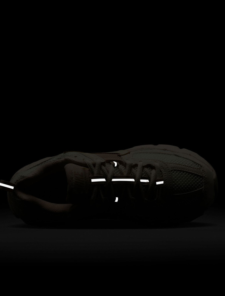 Nike Vomero 5 Genç Çocuk Bej Spor Ayakkabı Nike Vomero 5 Genç Çocuk Bej Spor Ayakkabı