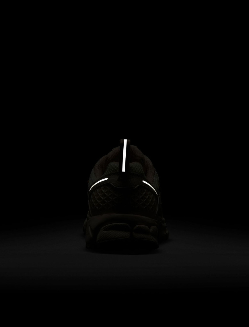 Nike Vomero 5 Genç Çocuk Bej Spor Ayakkabı Nike Vomero 5 Genç Çocuk Bej Spor Ayakkabı