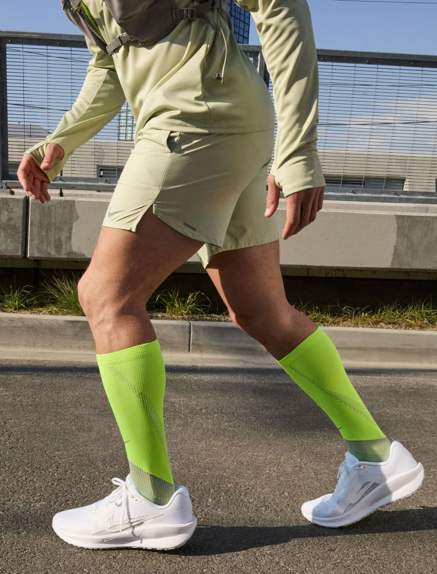 Nike Downshifter 13 Erkek Beyaz Koşu Ayakkabısı Nike Downshifter 13 Erkek Beyaz Koşu Ayakkabısı