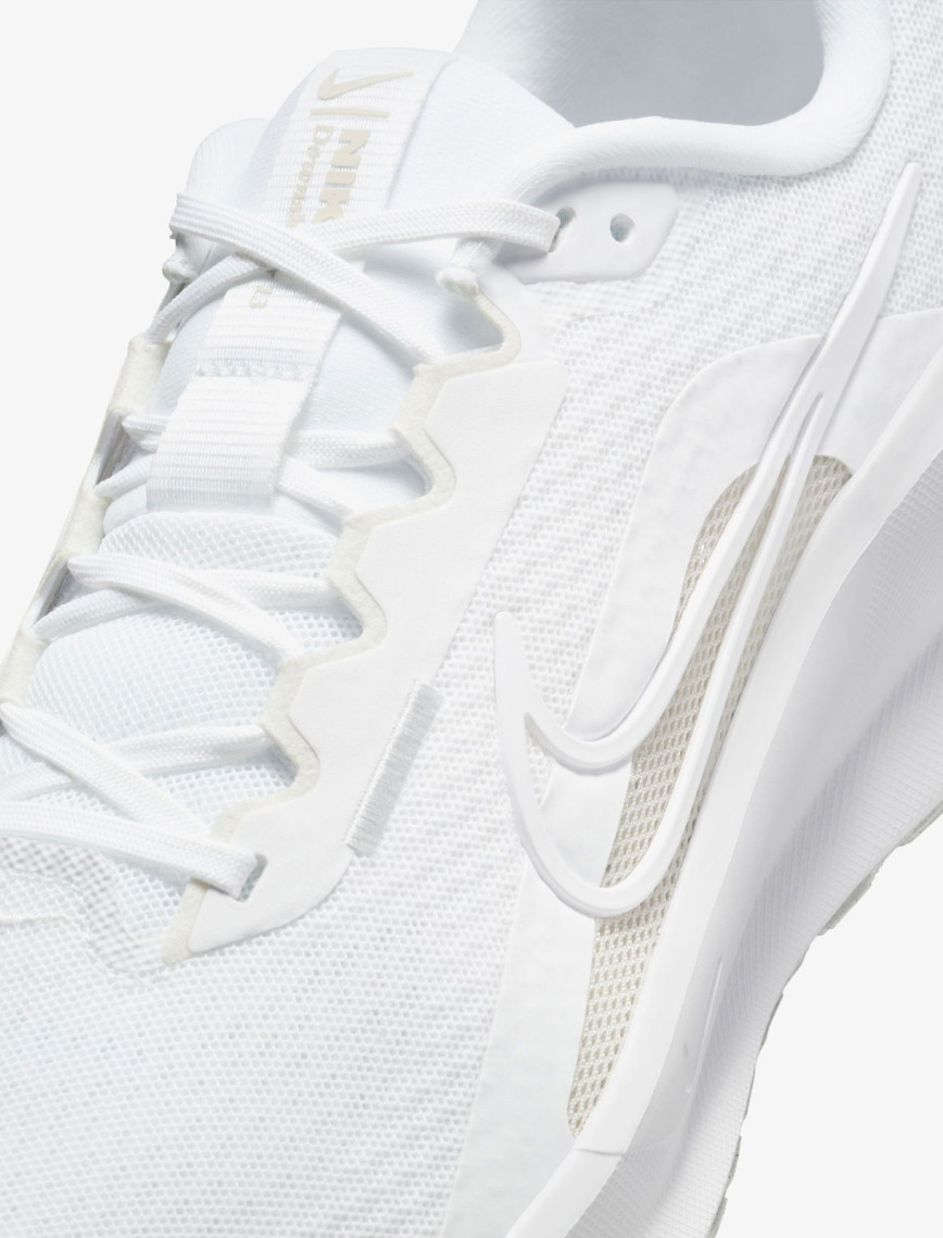 Nike Downshifter 13 Erkek Beyaz Koşu Ayakkabısı Nike Downshifter 13 Erkek Beyaz Koşu Ayakkabısı