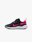 Nike Revolution 7 Çocuk Siyah Spor Ayakkabı Nike Revolution 7 Çocuk Siyah Spor Ayakkabı