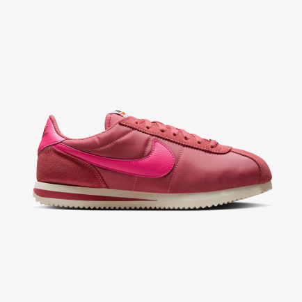 Nike Cortez Kadın Pembe Spor Ayakkabı Nike Cortez Kadın Pembe Spor Ayakkabı