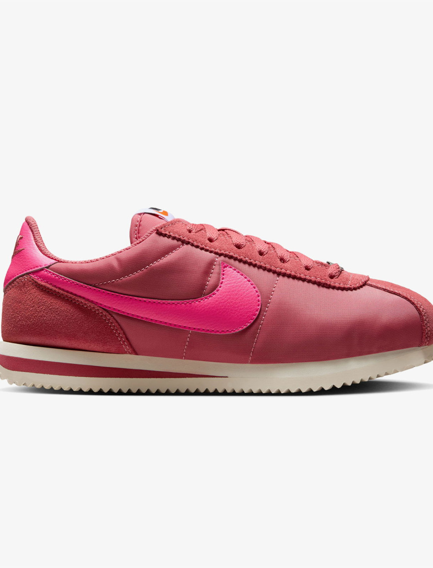 Nike Cortez Kadın Pembe Spor Ayakkabı Nike Cortez Kadın Pembe Spor Ayakkabı
