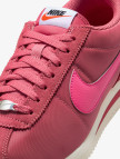 Nike Cortez Kadın Pembe Spor Ayakkabı Nike Cortez Kadın Pembe Spor Ayakkabı