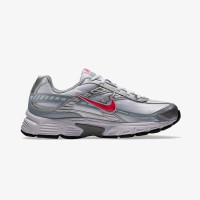 Nike Initiator Kadın Beyaz Koşu Ayakkabısı Nike Initiator Kadın Beyaz Koşu Ayakkabısı