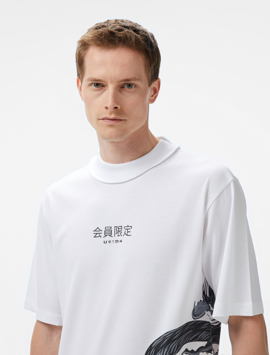 UNITED4 Erkek Beyaz T-Shirt UNITED4 Erkek Beyaz T-Shirt