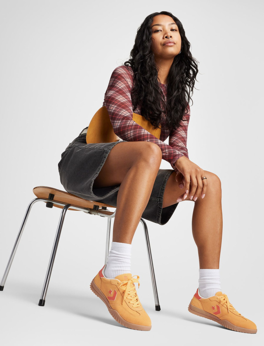 Converse Run Star Trainer Suede Unisex Turuncu Sneaker Converse Run Star Trainer Suede Unisex Turuncu Sneaker