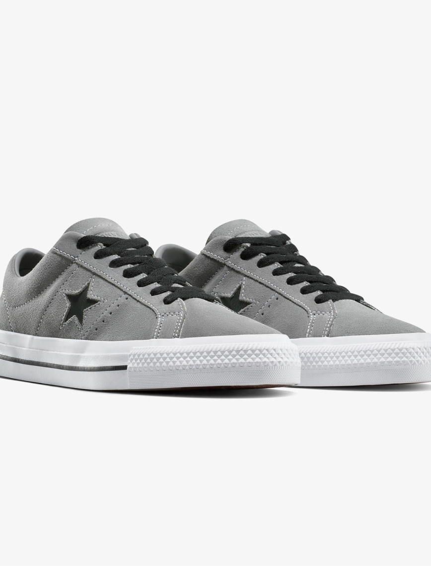 Converse One Star Pro Kadın Siyah Sneaker Converse One Star Pro Kadın Siyah Sneaker