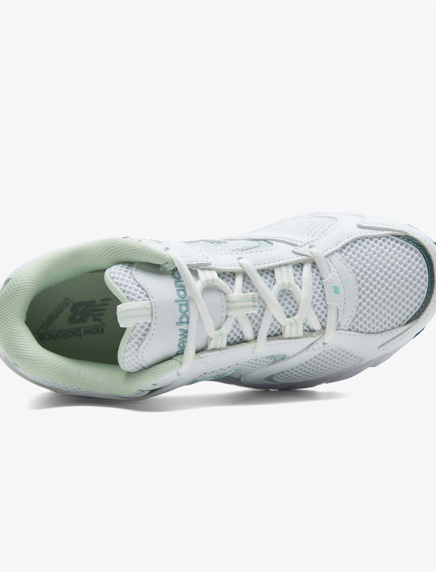 New Balance 408 Kadın Beyaz Spor Ayakkabı New Balance 408 Kadın Beyaz Spor Ayakkabı