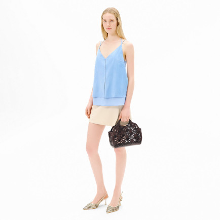 Kadın Mavi Askılı V Yaka Süet Bluz Kadın Mavi Askılı V Yaka Süet Bluz