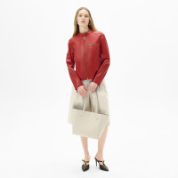 Kadın Beyaz Deri Bermuda Şort Kadın Beyaz Deri Bermuda Şort