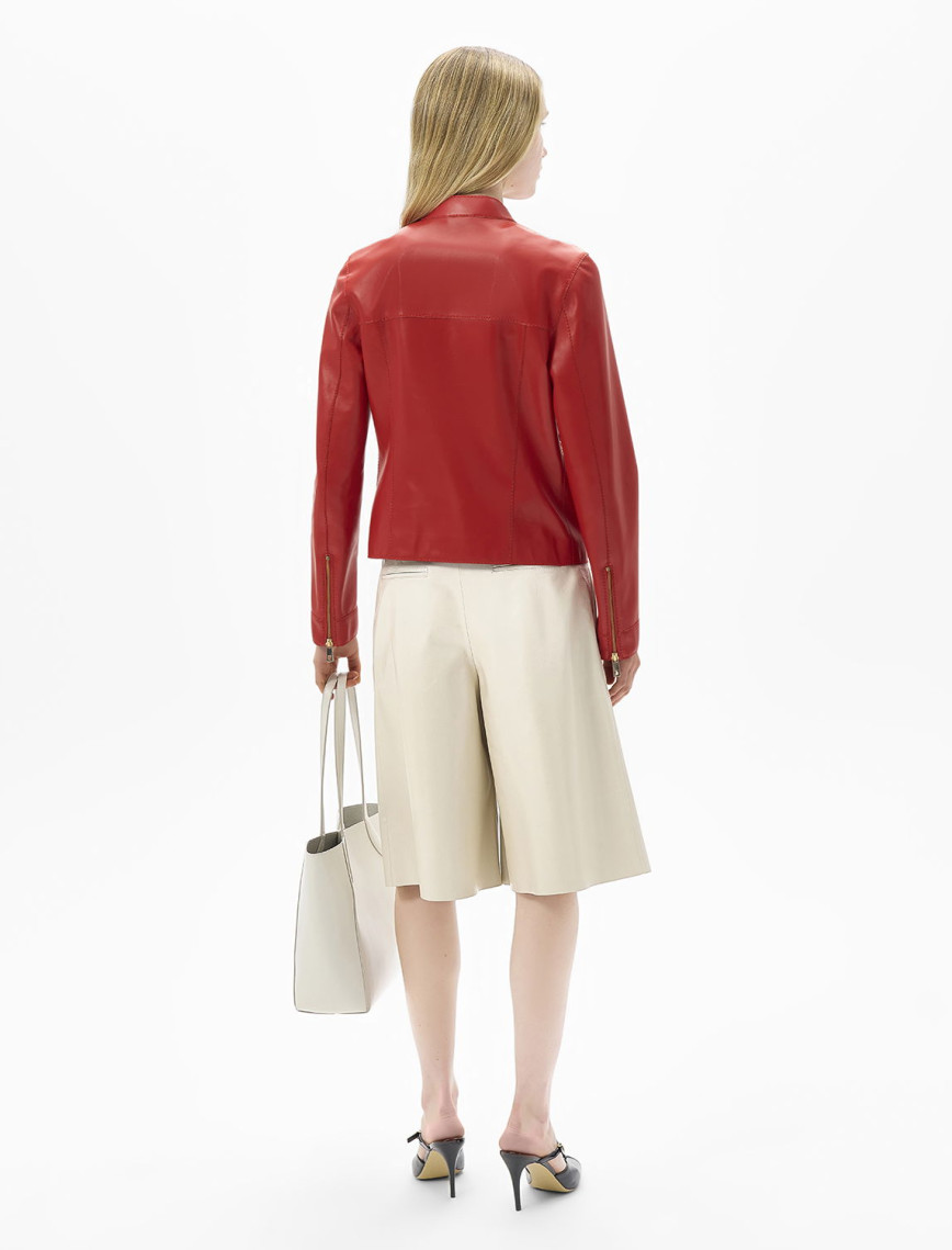 Kadın Beyaz Deri Bermuda Şort Kadın Beyaz Deri Bermuda Şort