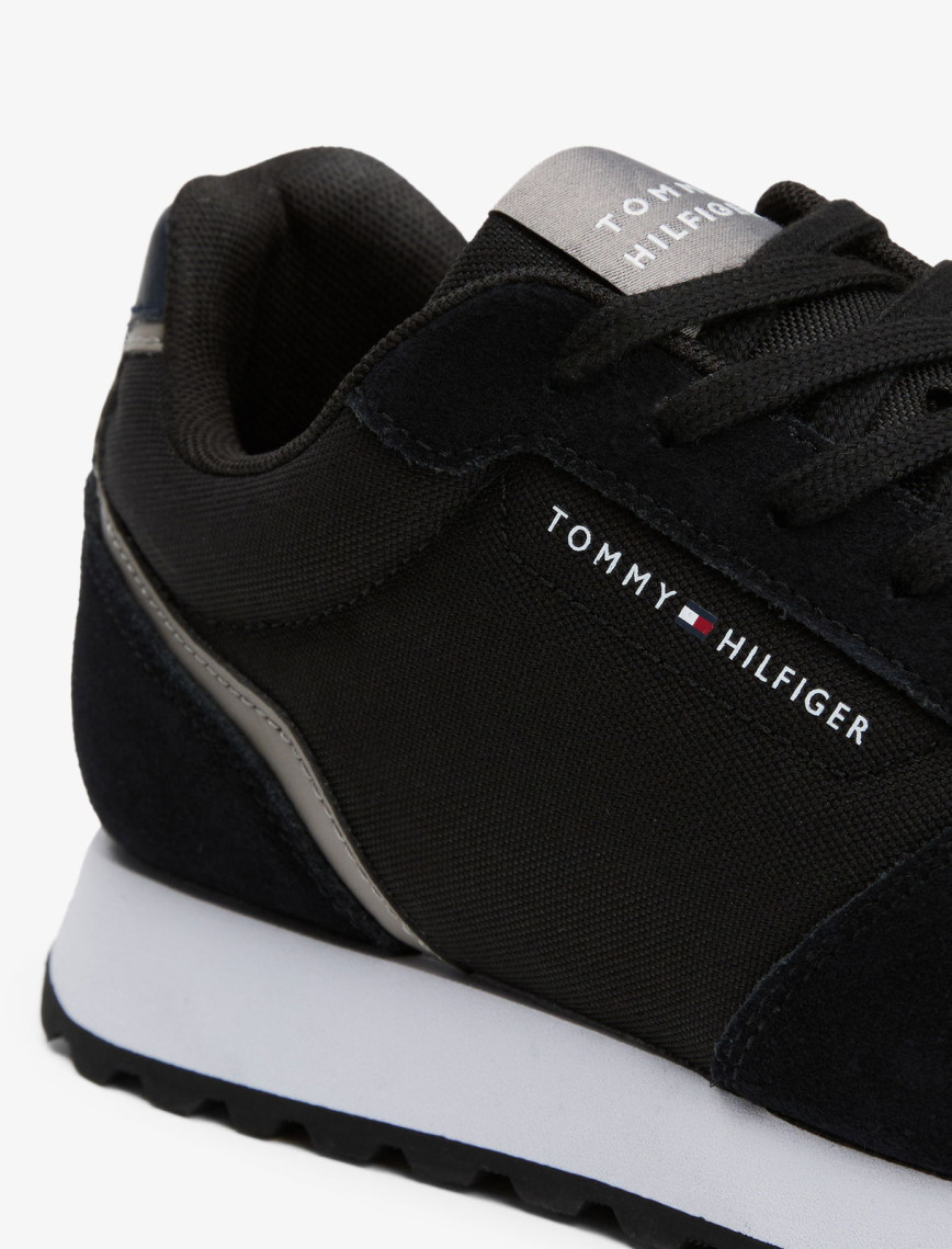 Tommy Hilfiger Suede Erkek Siyah Spor Ayakkabı Tommy Hilfiger Suede Erkek Siyah Spor Ayakkabı