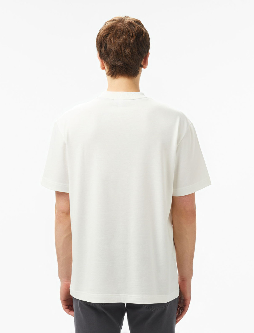 Lacoste Classic Erkek Bisiklet Yaka Beyaz T-Shirt Lacoste Classic Erkek Bisiklet Yaka Beyaz T-Shirt