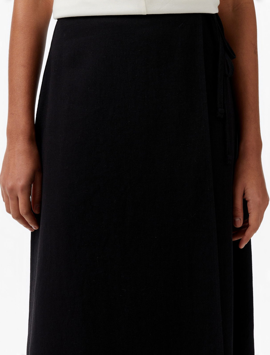 Nautica Kadın Siyah Regular Fit Keten Karışımlı Etek Nautica Kadın Siyah Regular Fit Keten Karışımlı Etek