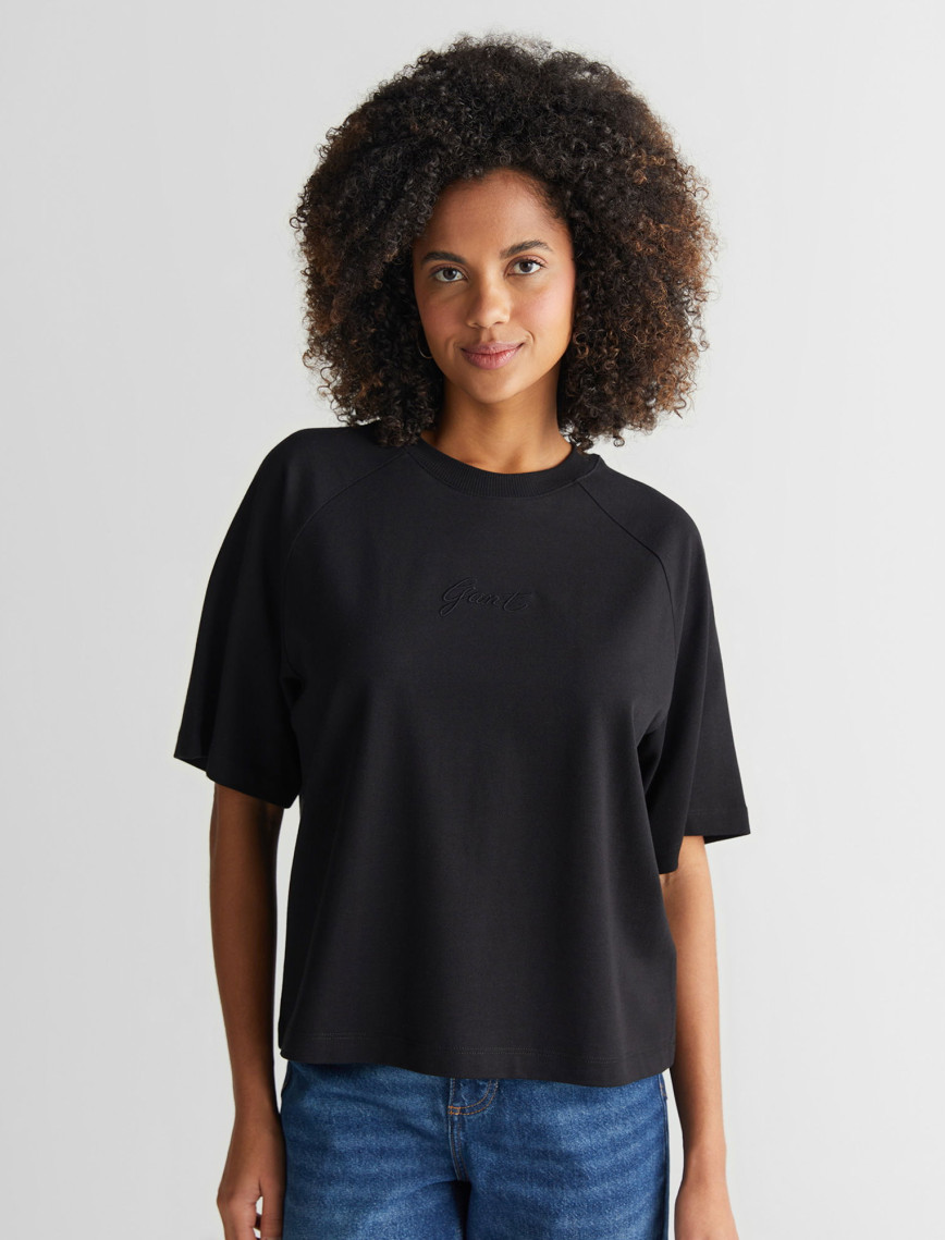 GANT Kadın Siyah Bisiklet Yaka Logolu T-Shirt GANT Kadın Siyah Bisiklet Yaka Logolu T-Shirt