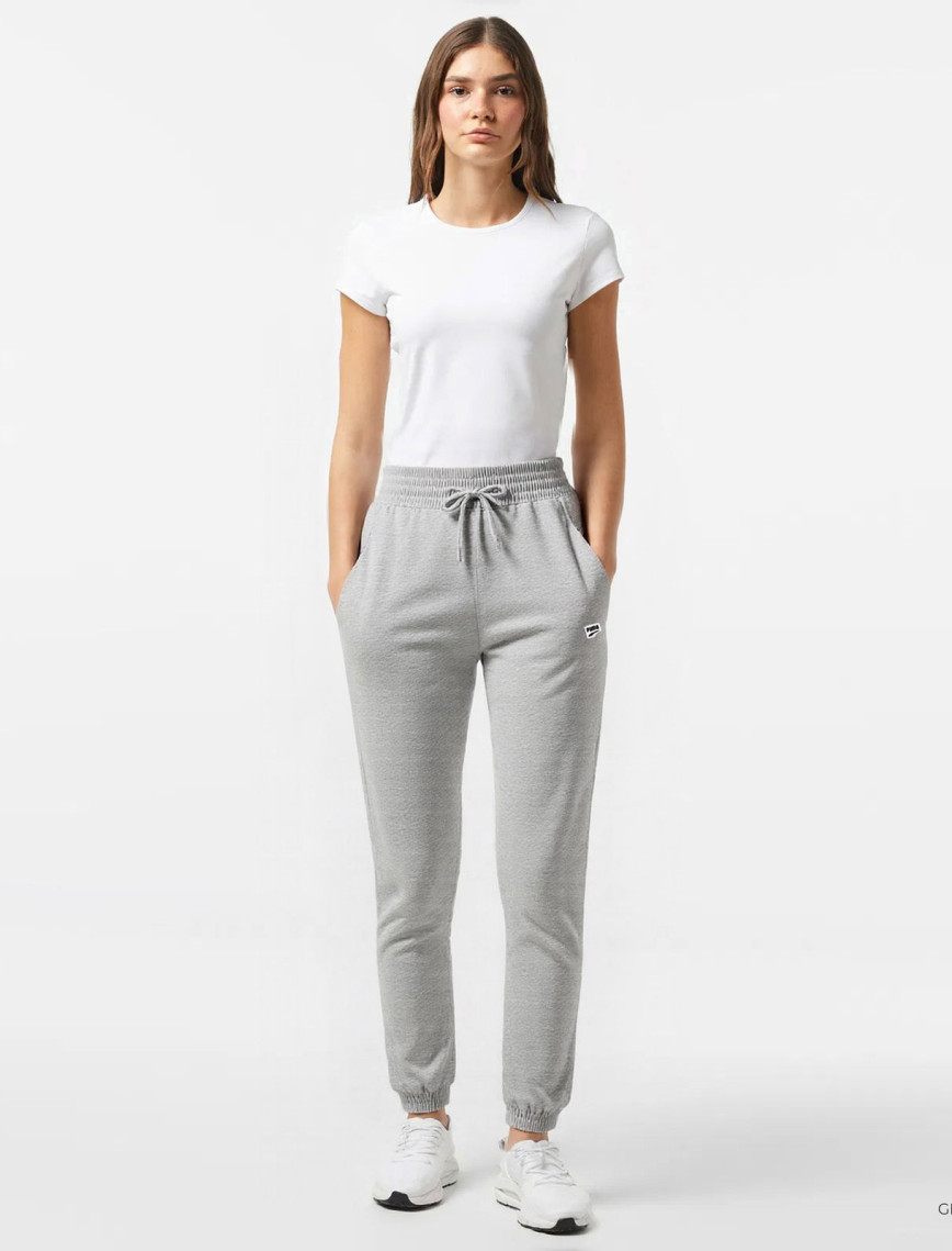 Puma Downtown RE:Collection Kadın Gri Eşofman Altı Puma Downtown RE:Collection Kadın Gri Eşofman Altı