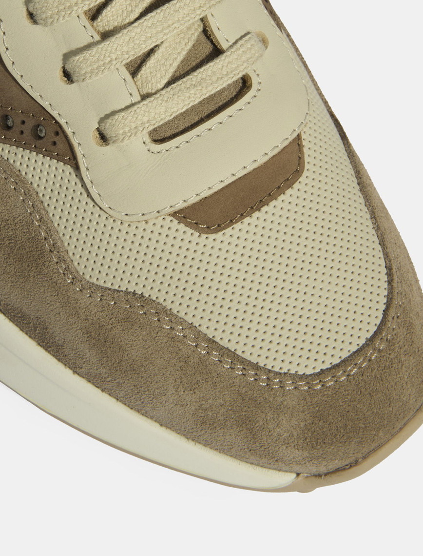 Gri Erkek Bağcıklı Deri Spor Ayakkabı Gri Erkek Bağcıklı Deri Spor Ayakkabı