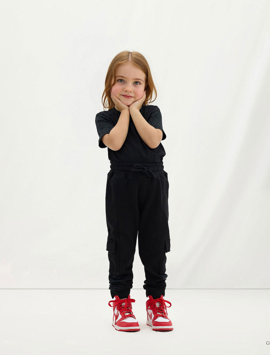 Les Benjamins 401 Çocuk Siyah Eşofman Altı Les Benjamins 401 Çocuk Siyah Eşofman Altı